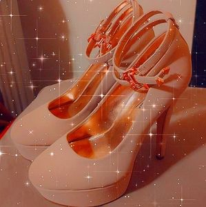 Platform high heel pumps